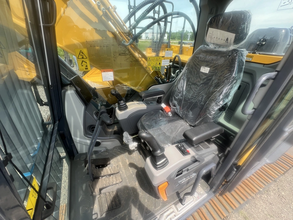 2026 Xcmg Xe225u Cab alt