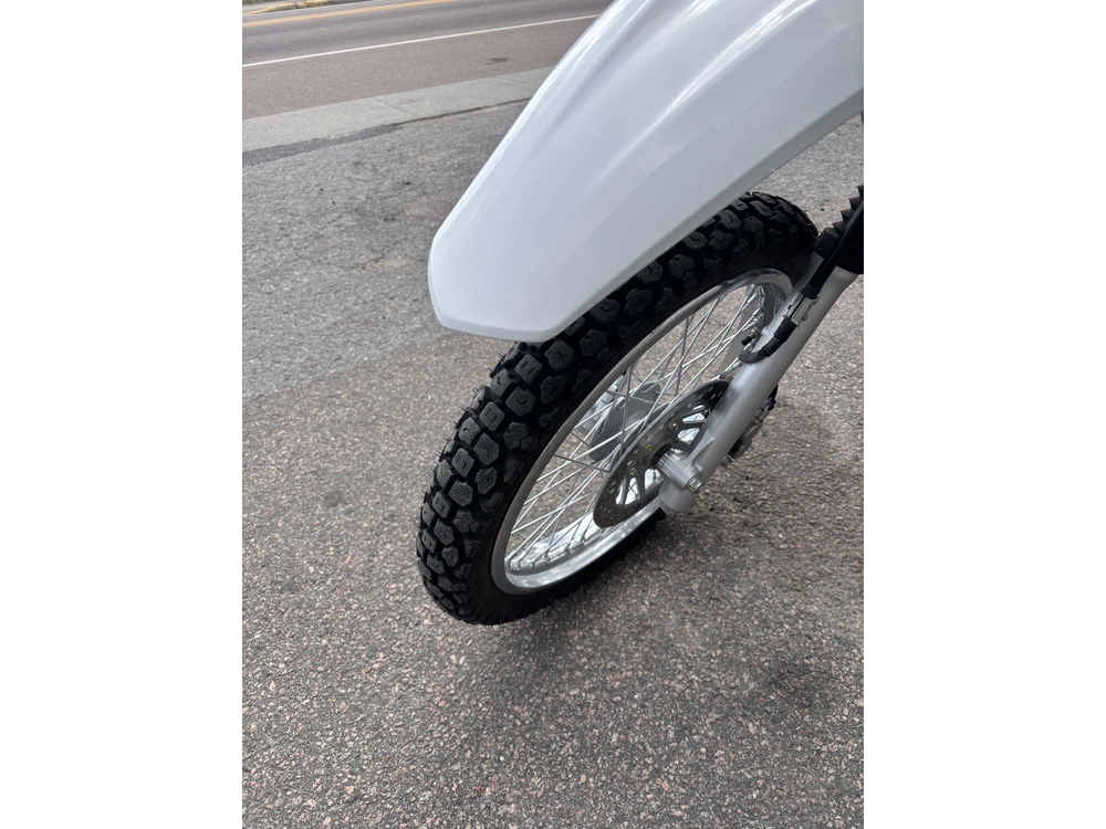 Honda Xr150l 2024 alt
