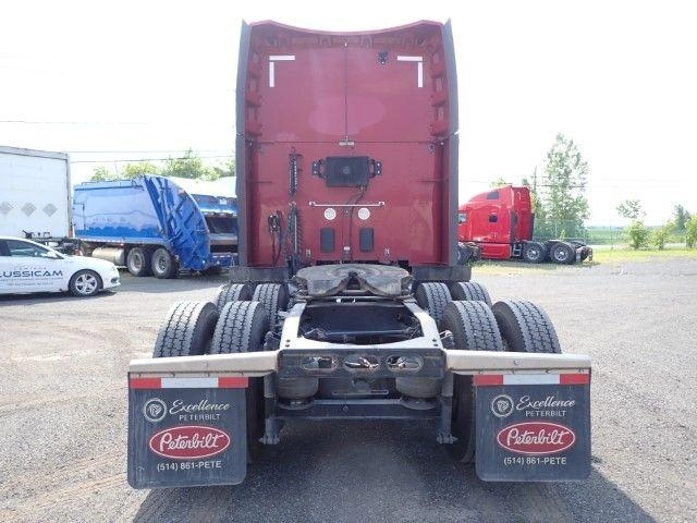 2025 Peterbilt 579