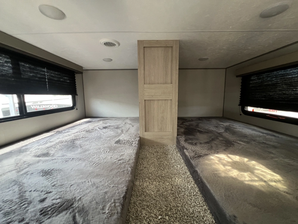 2026 Coachmen Catalina 42condo alt