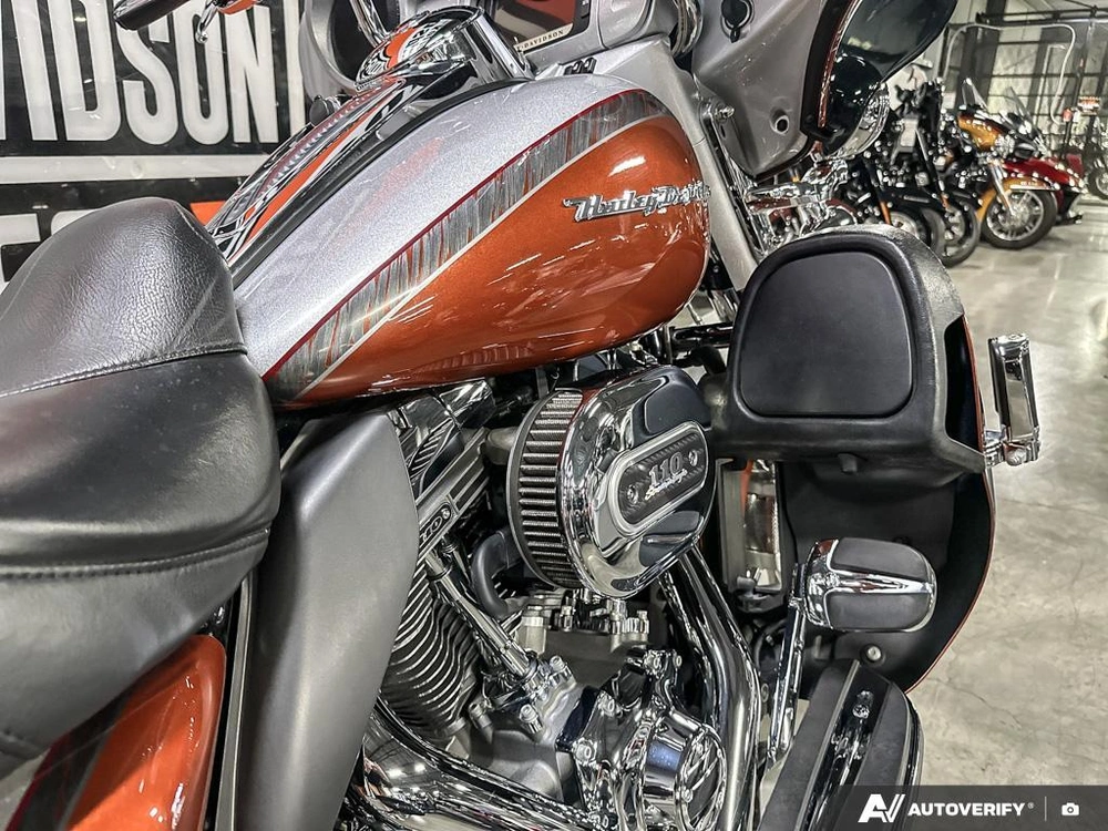 2014 Harley-davidson Flhtcse alt