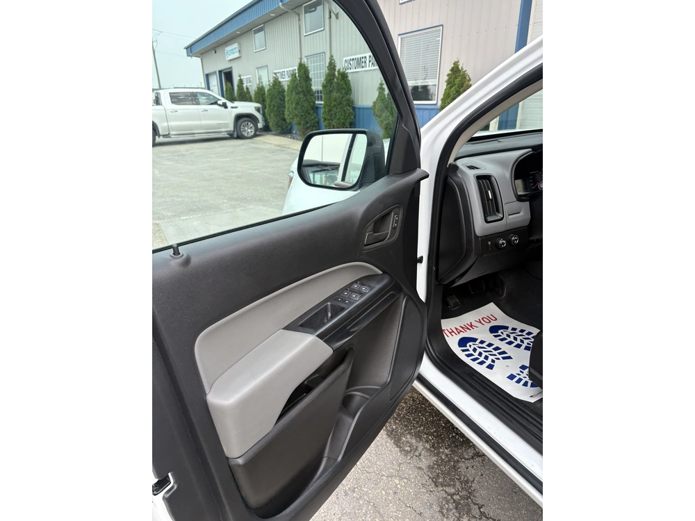 2022 Chevrolet Colorado alt
