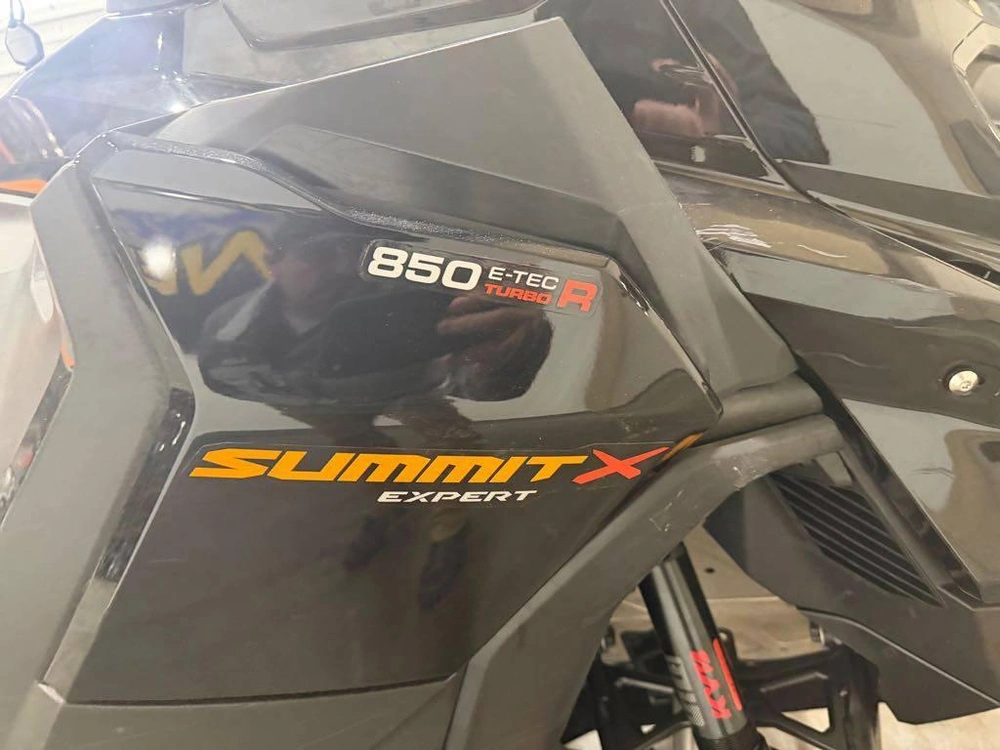2024 Ski-doo Summit X W/ Expert Package 154 850 Turbo 10.25" Screen Tsre