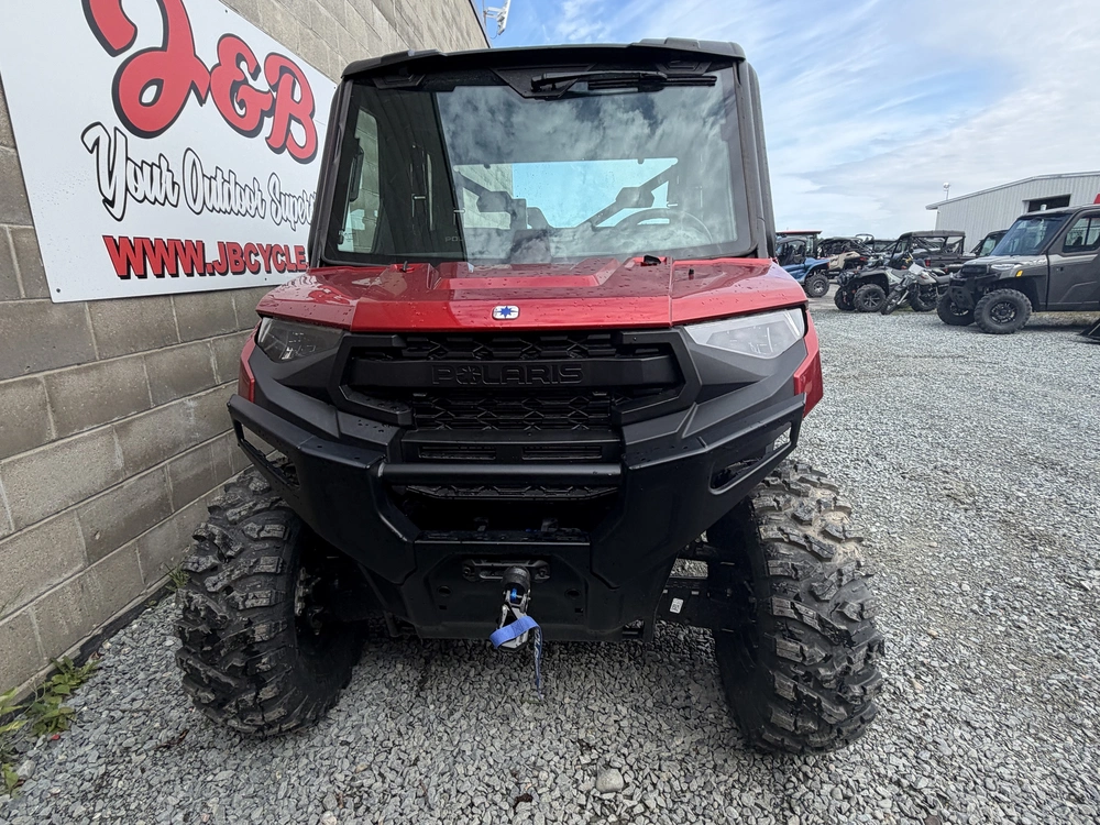 2026 Polaris Ranger Crew Xp 1000 Northstar Premium Red alt