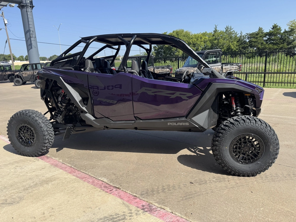 2026 Polaris Rzr Pro R 4 Ultimate alt