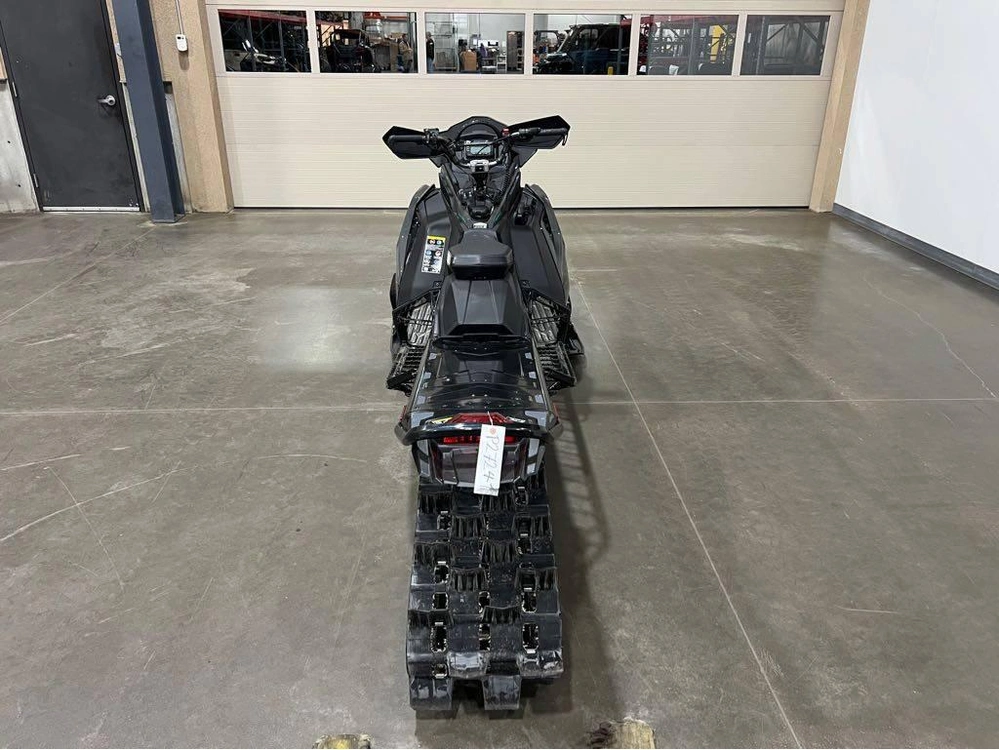 2024 Polaris Pro Rmk Slash 165 9r alt