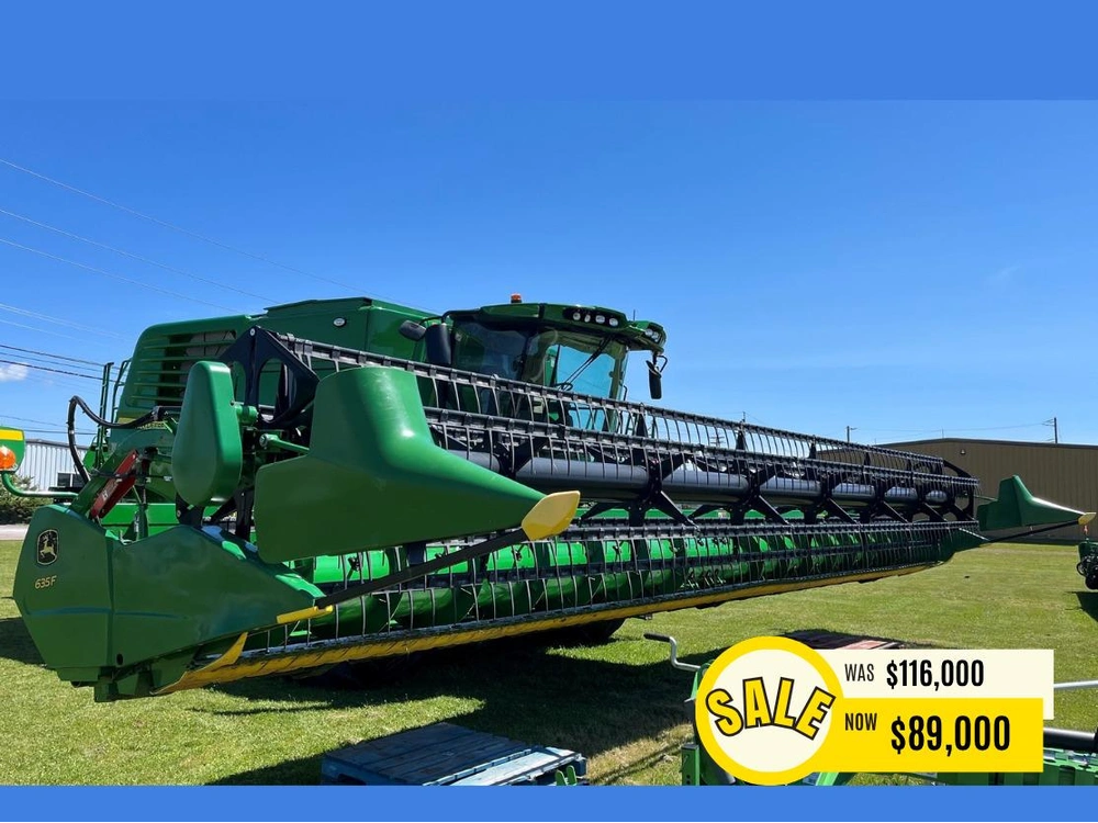2023 John Deere 635f alt