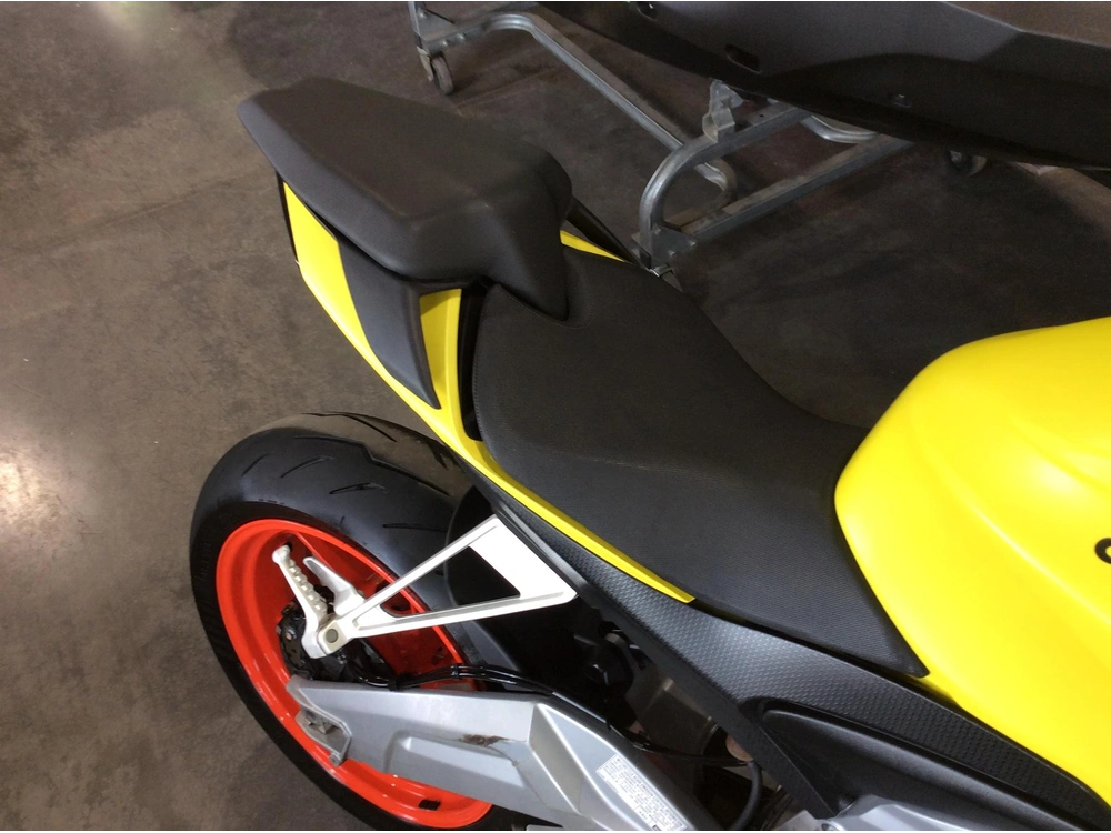 Aprilia Rs 660 Gold Abs 2024 alt