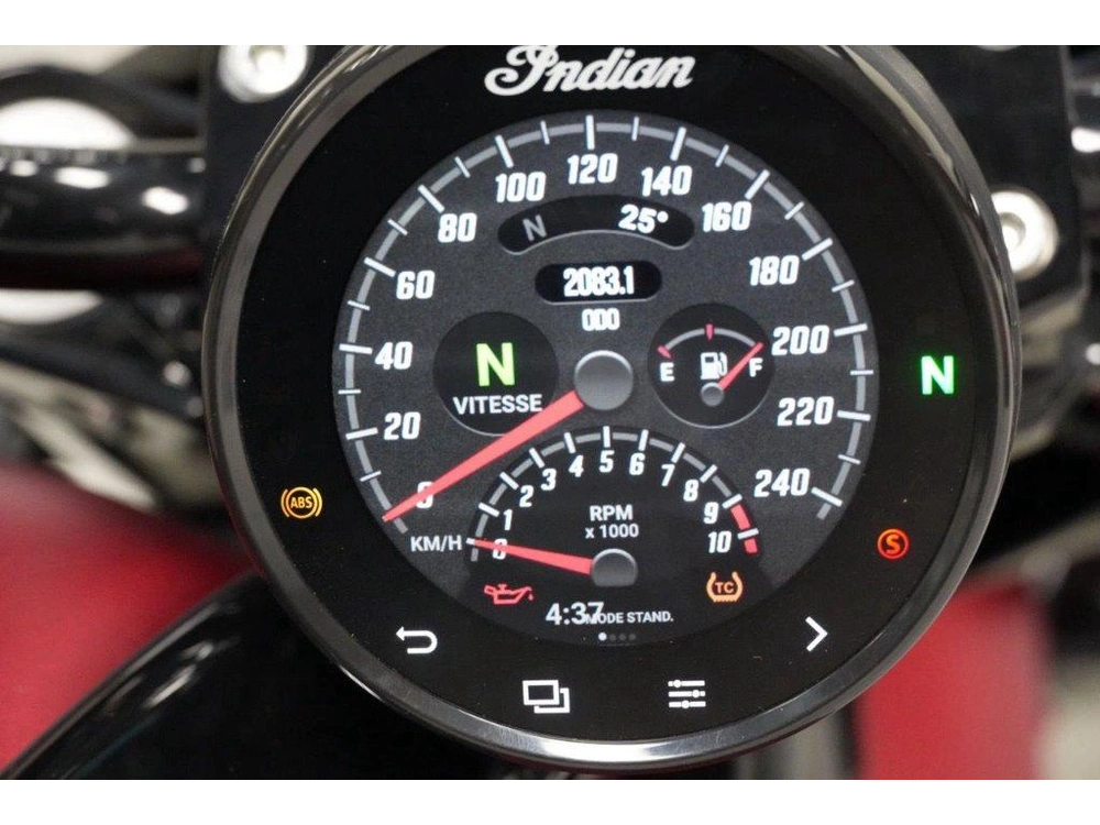 2025 Indian Motorcycle Scout Bobber Limited Tech alt
