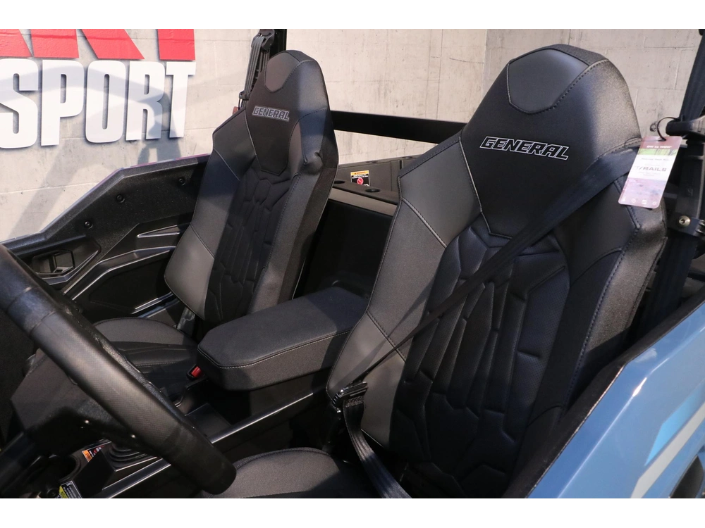 Polaris General 1000 Premium 2026 alt