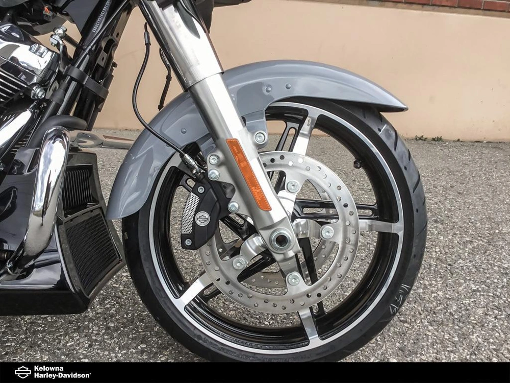 2026 Harley-davidson Flhx - Street Glide® alt