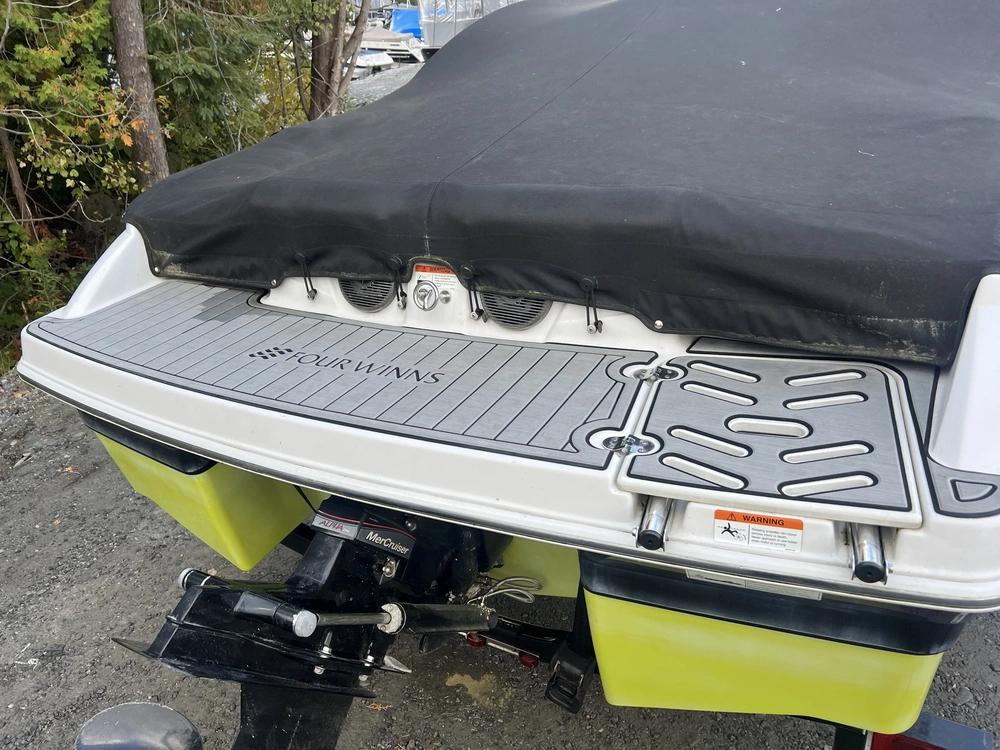 Four Winns H180 Rs 2014 alt