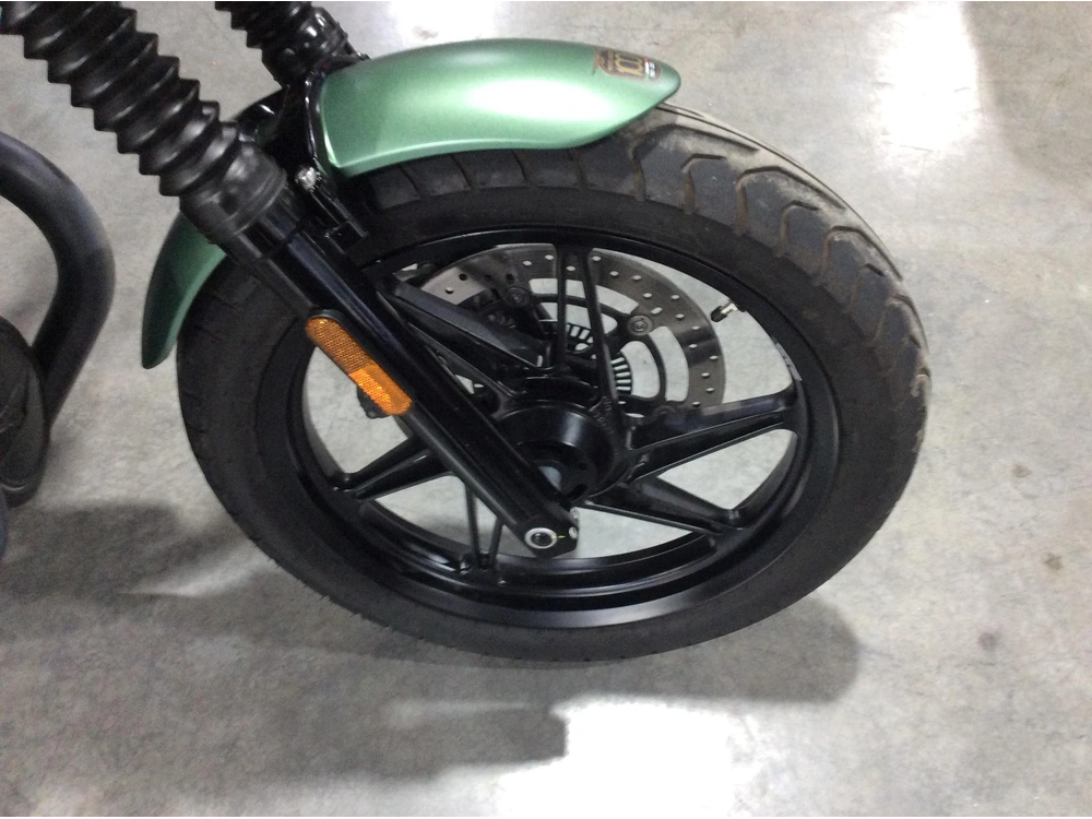 Moto Guzzi V7 Stone Abs 2022 alt