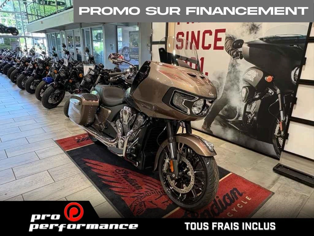 2026 Indian Motorcycle Challenger Limited + 112 & Audio Package alt