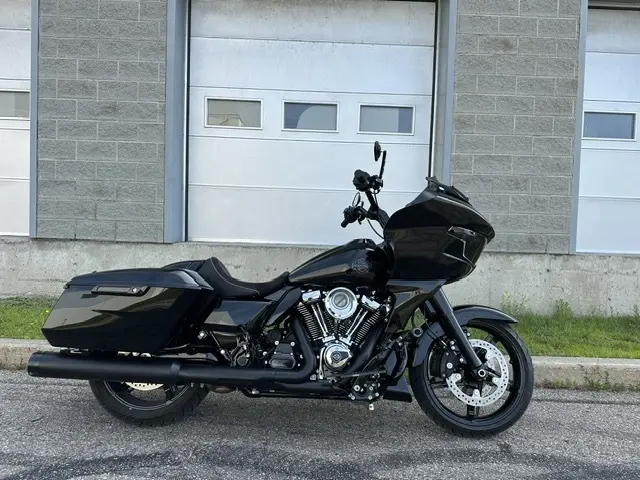 Harley-Davidson Road Glide 2025