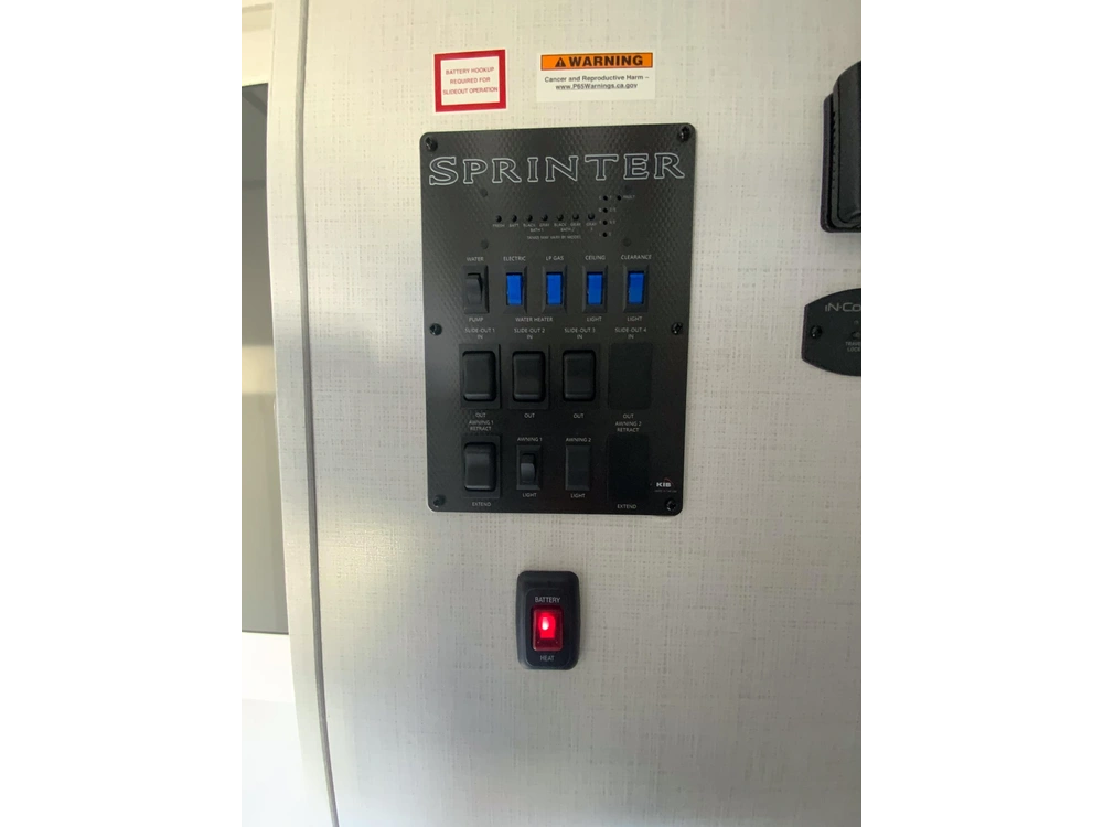 2023 Keystone Rv Sprinter 32 Bh alt