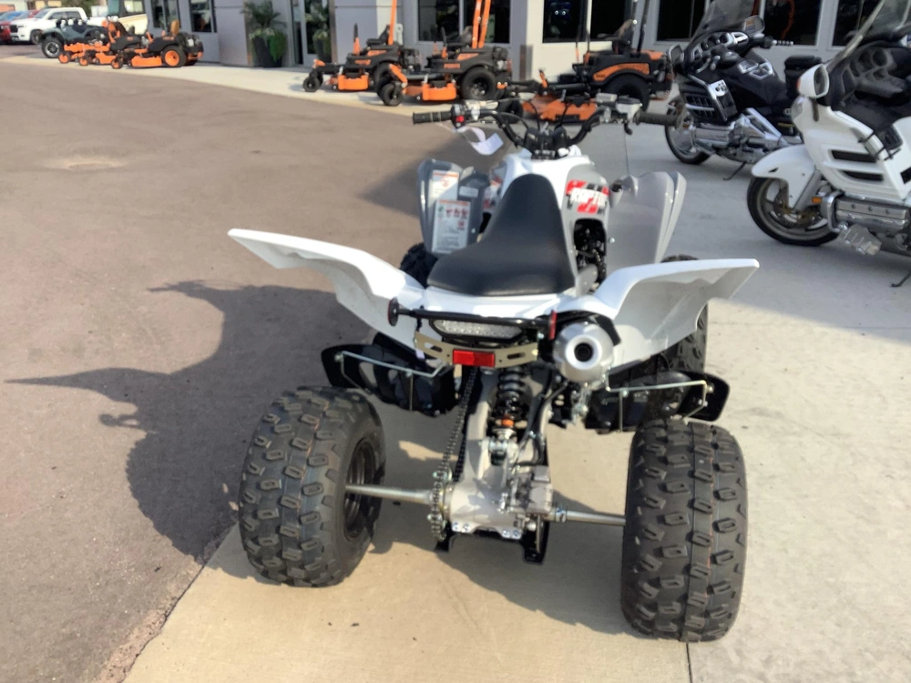 2026 Yamaha Raptor 700 alt