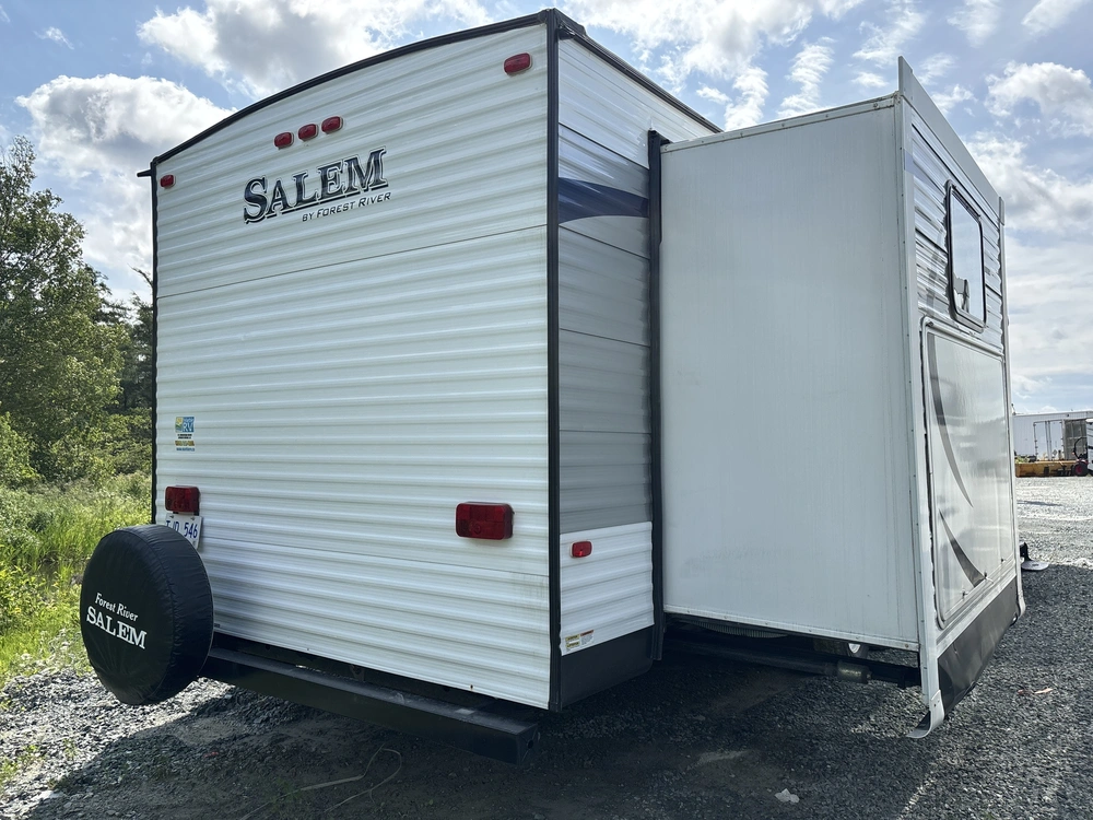 2016 Forest River Salem 31kqbts alt