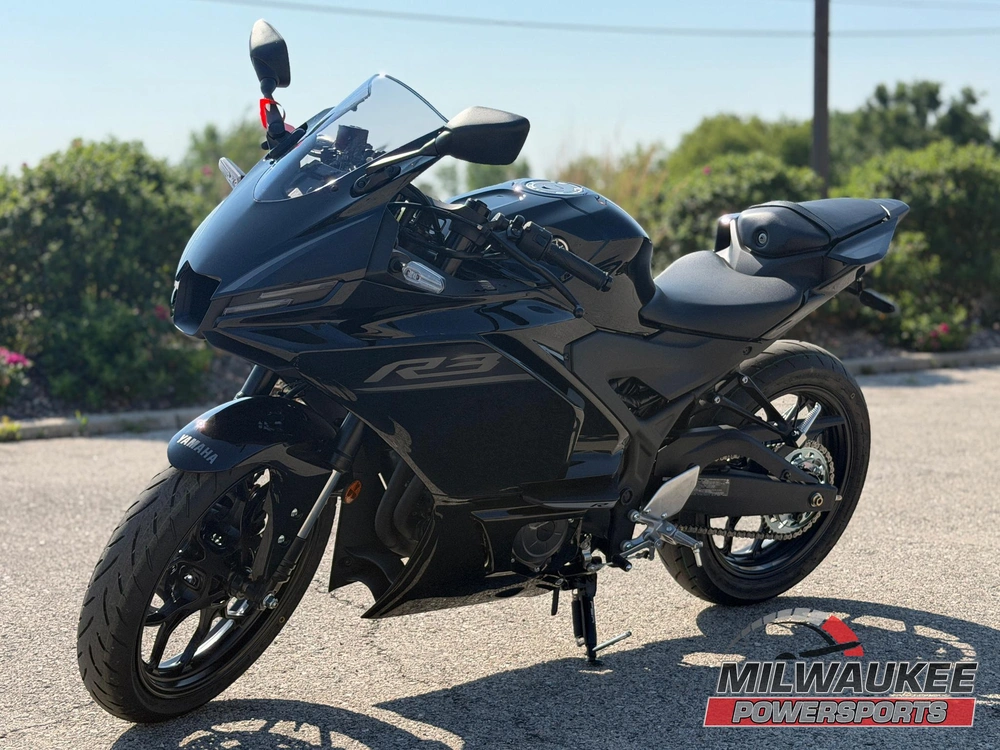 2026 Yamaha Yzf-r3 alt