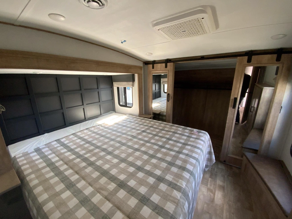 2023 Keystone Rv Arcadia 3350 Mb alt