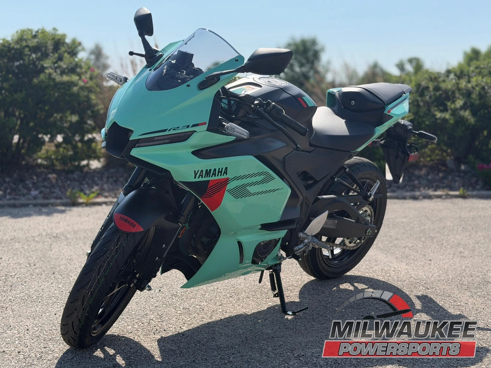 2026 Yamaha Yzf-r3 alt