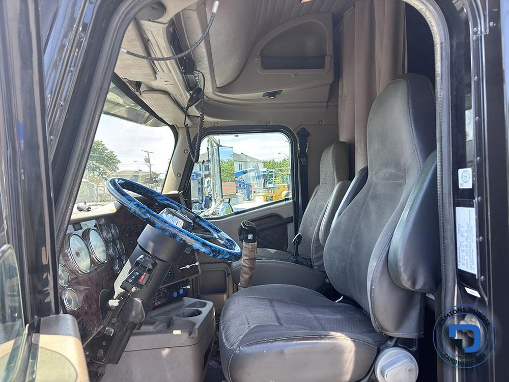 International 5900i Paystar 2016 alt