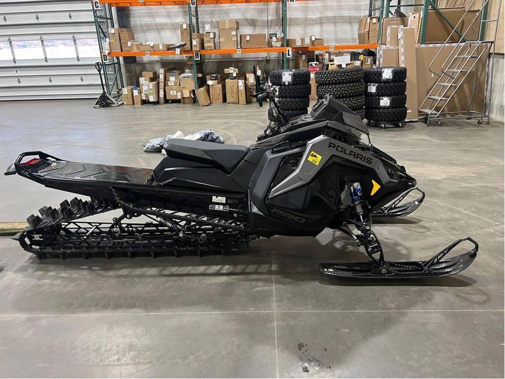 2022 Polaris 850 Pro Rmk Slash 165 alt