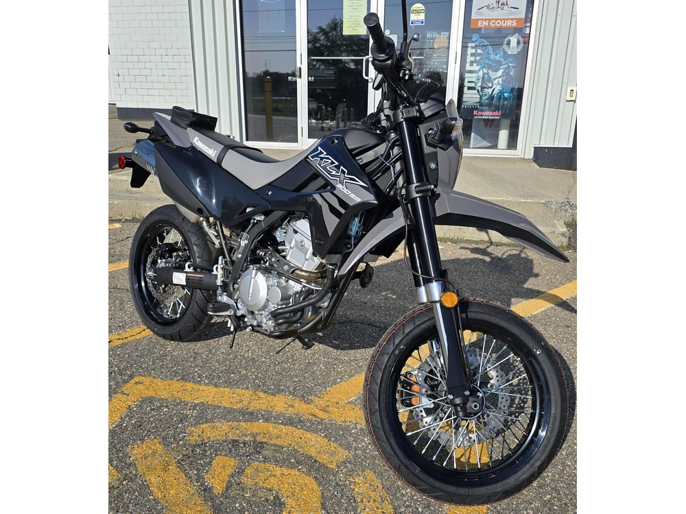 2026 Kawasaki Klx300sm alt