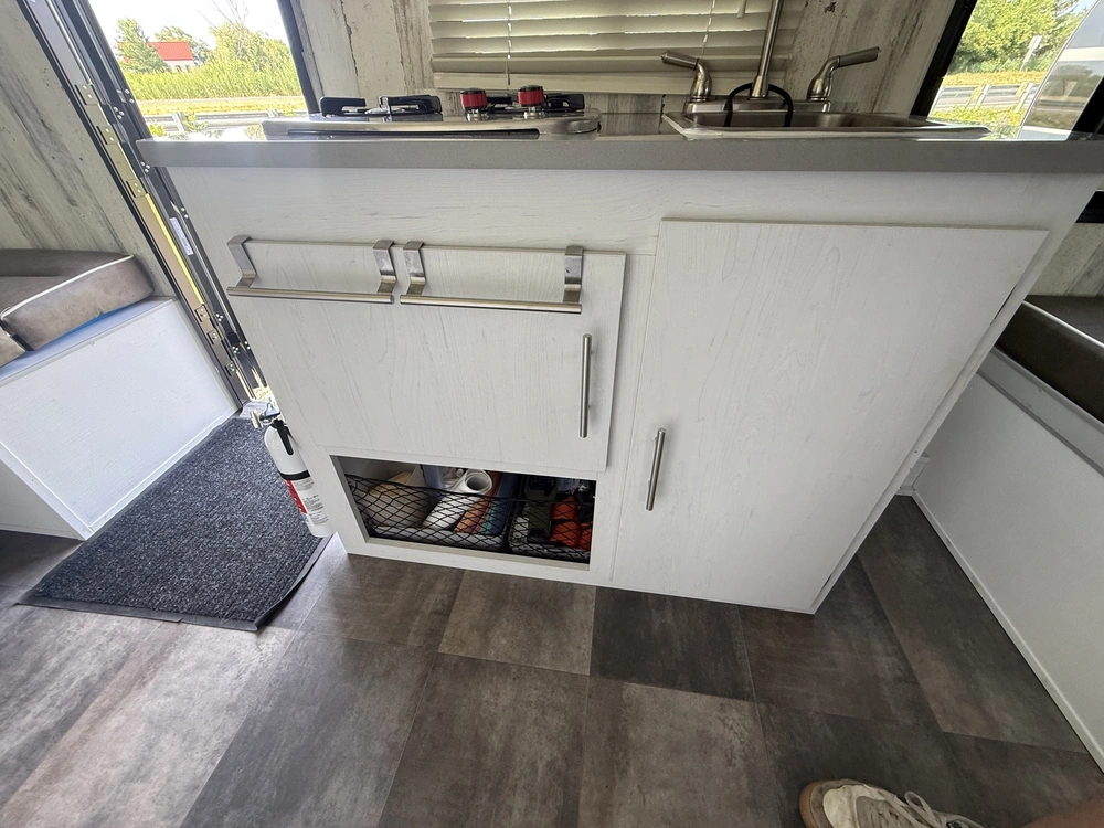 2023 Travel Lite Rove Lite 14bh alt