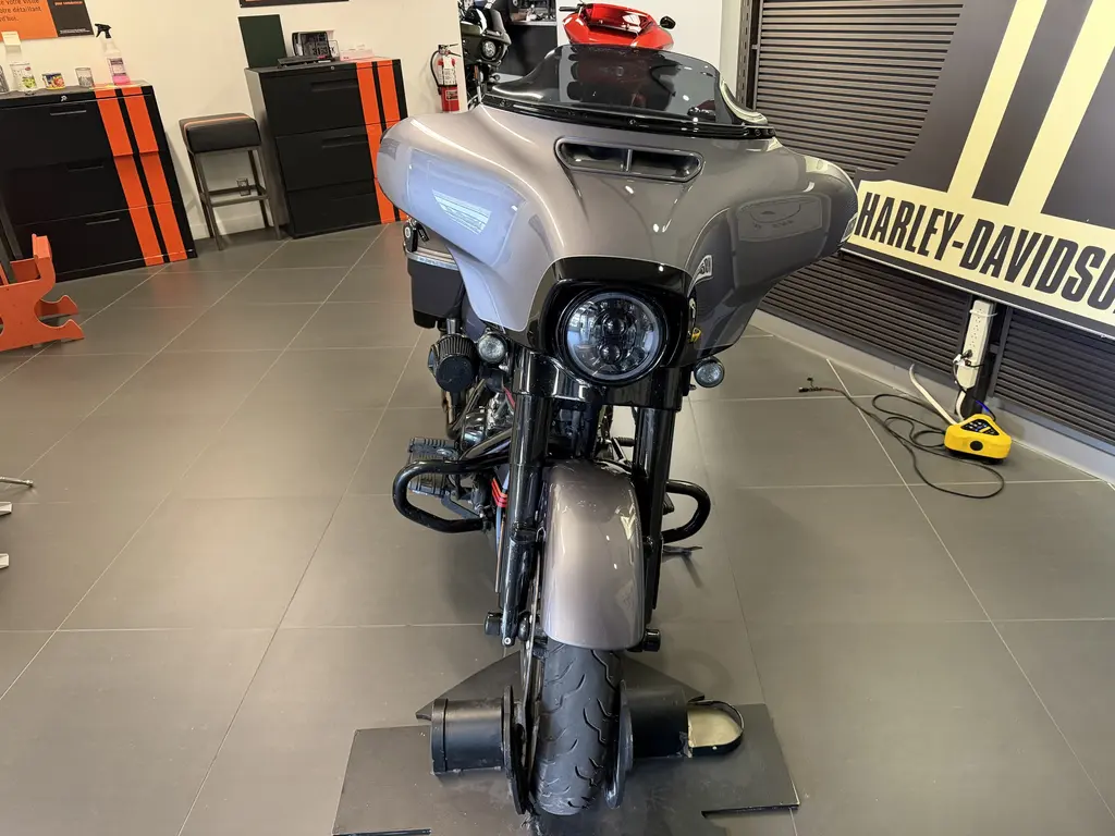 2020 Harley-Davidson CVO Street Glide FLHXSEFLHXSE