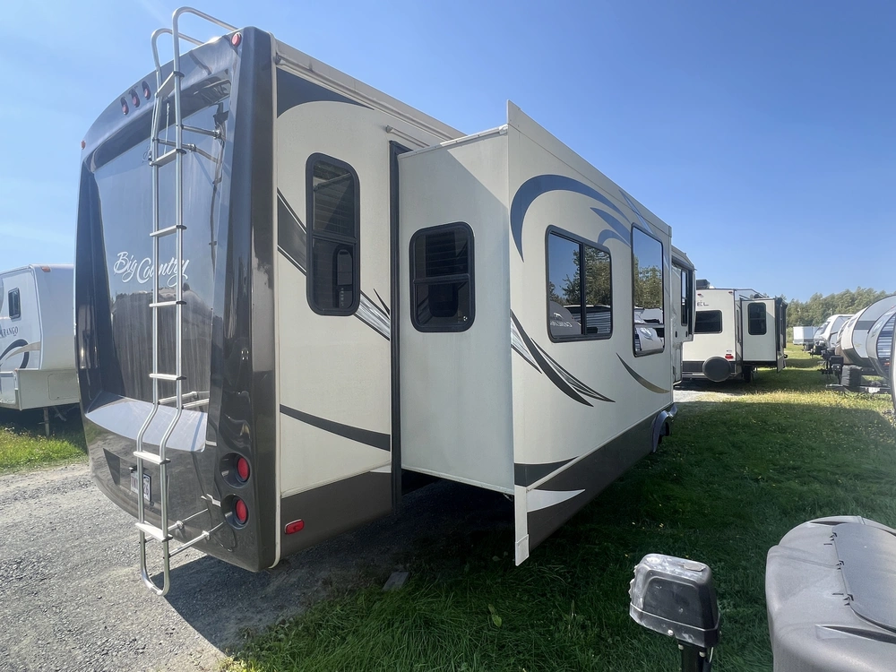 2013 Heartland Rv Big Country 3596 Re alt
