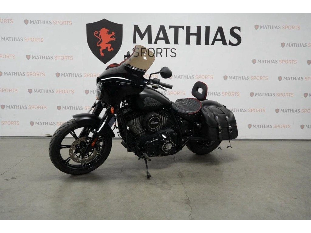 Indian Motorcycle Chief Bobber Dark Horse 2022 alt