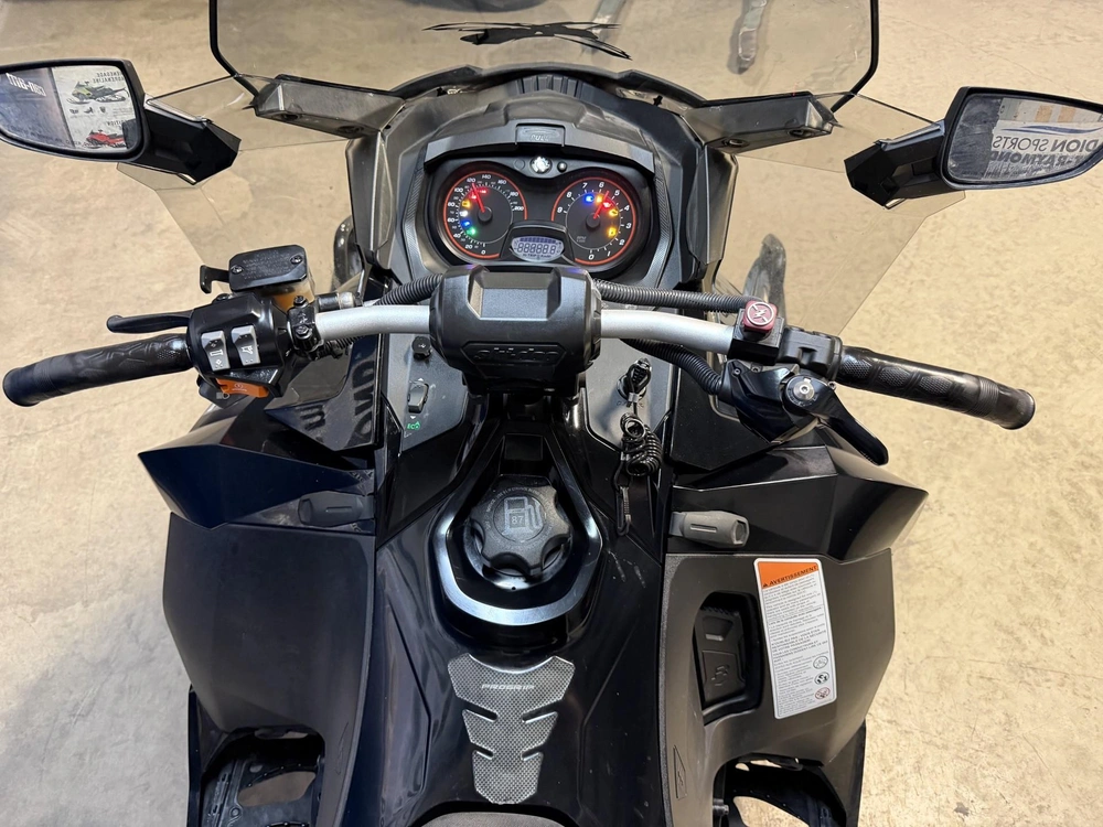 Ski-doo Renengade Adrenaline 1200 2017 alt
