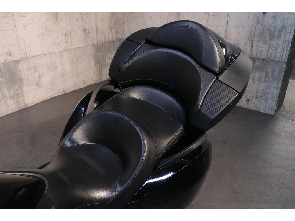 Victory Motorcycles Vision Tour Abs 2013 alt