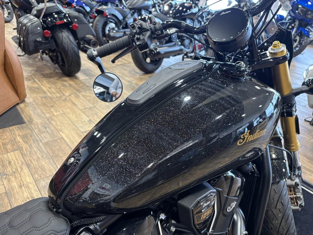 Indian Motorcycle Scout 101 1250 2026 alt