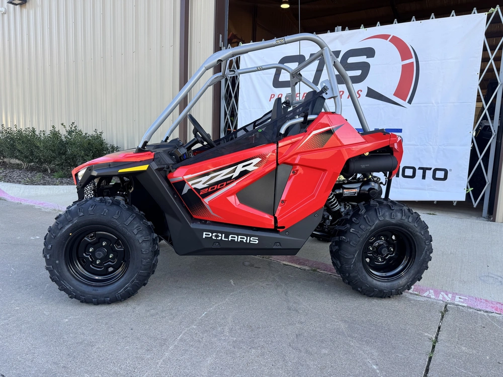 2026 Polaris Rzr 200 Efi Indy Red alt