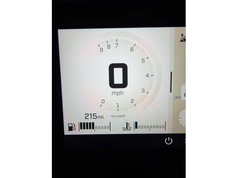 2026 Ski-doo Summit X 154 850 Turbo 10.25" Screen alt