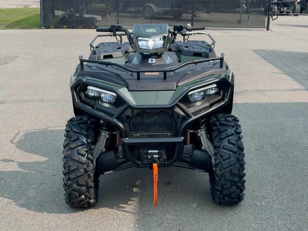 2026 Polaris Sportsman 570 Premium - 40th Anniversary Edition Treeline Green Metallic alt