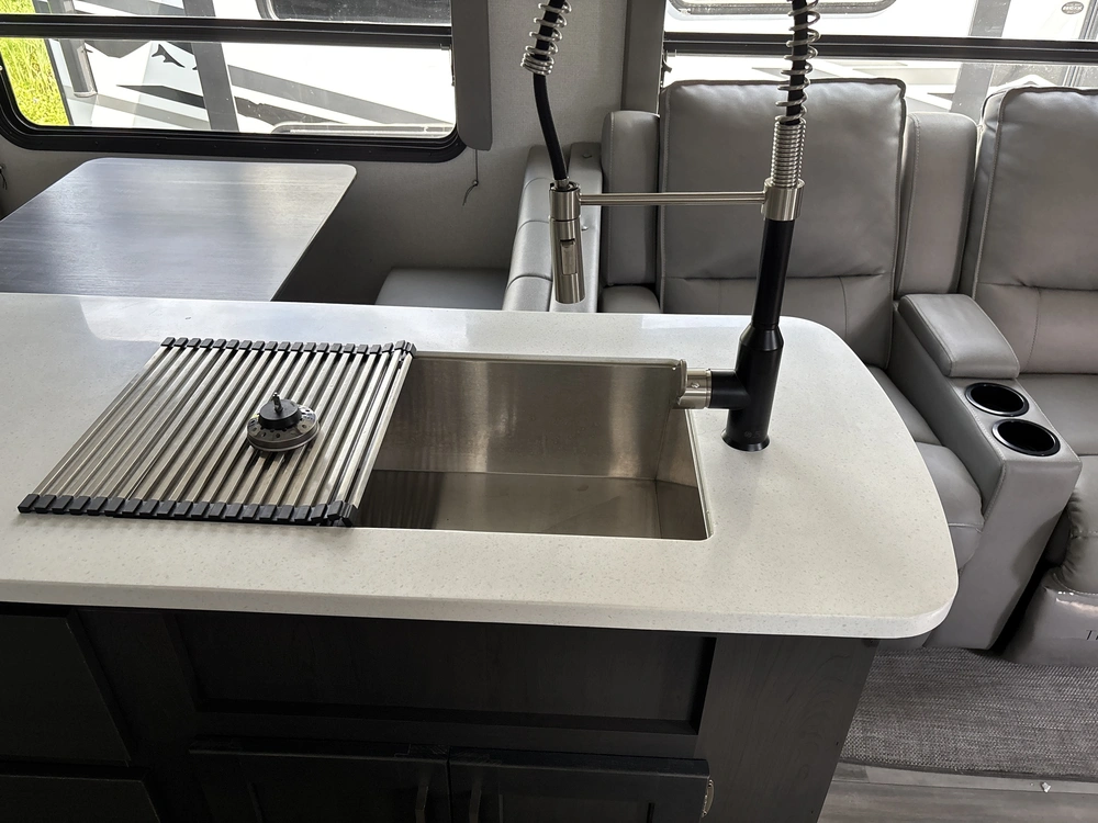 2021 Keystone Rv Sprinter 341bik alt