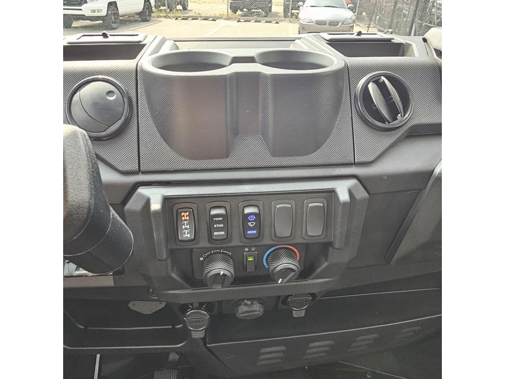 2027 Polaris Ranger Crew Xp 1000 Cab alt