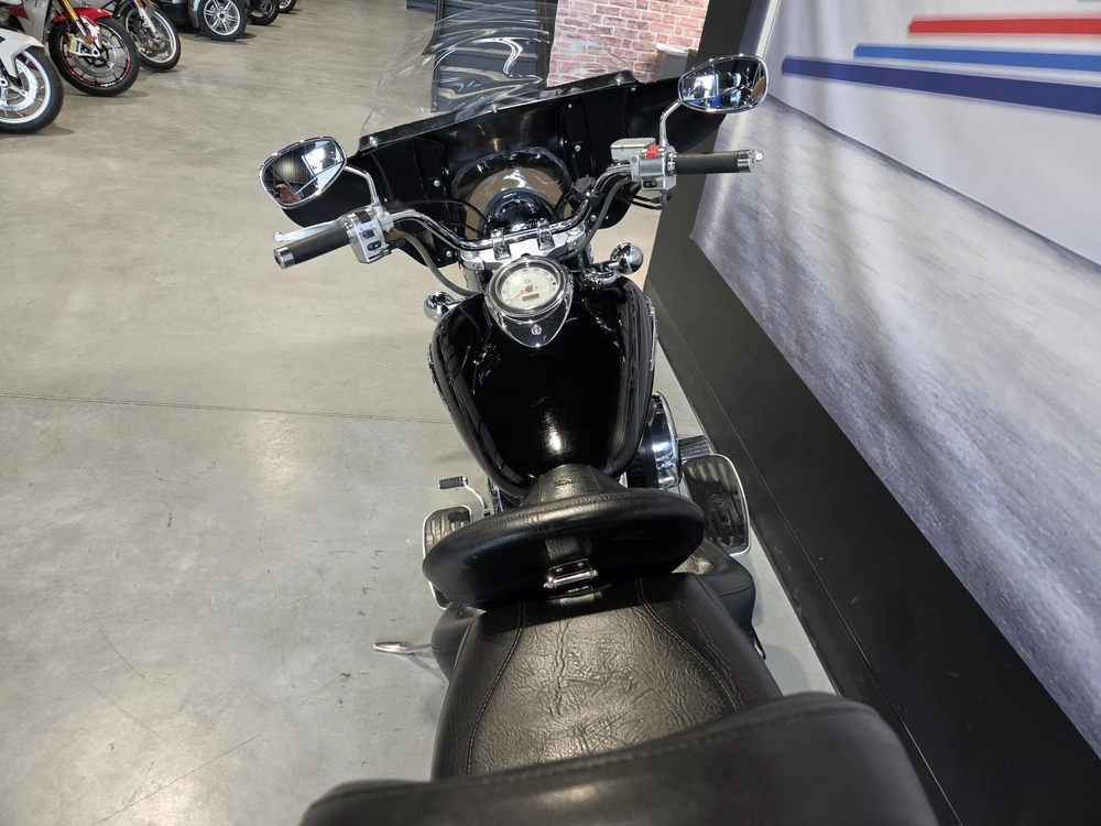 Yamaha V-star 2004 alt
