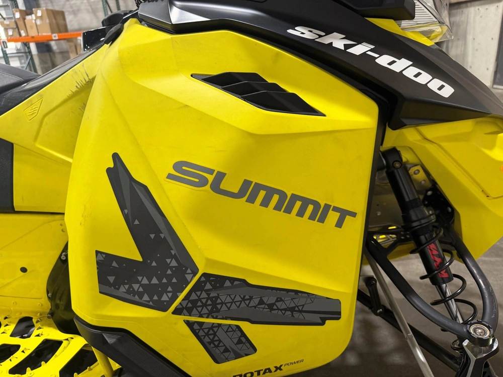 2016 Ski-doo Summit X 800r 163 T3 alt