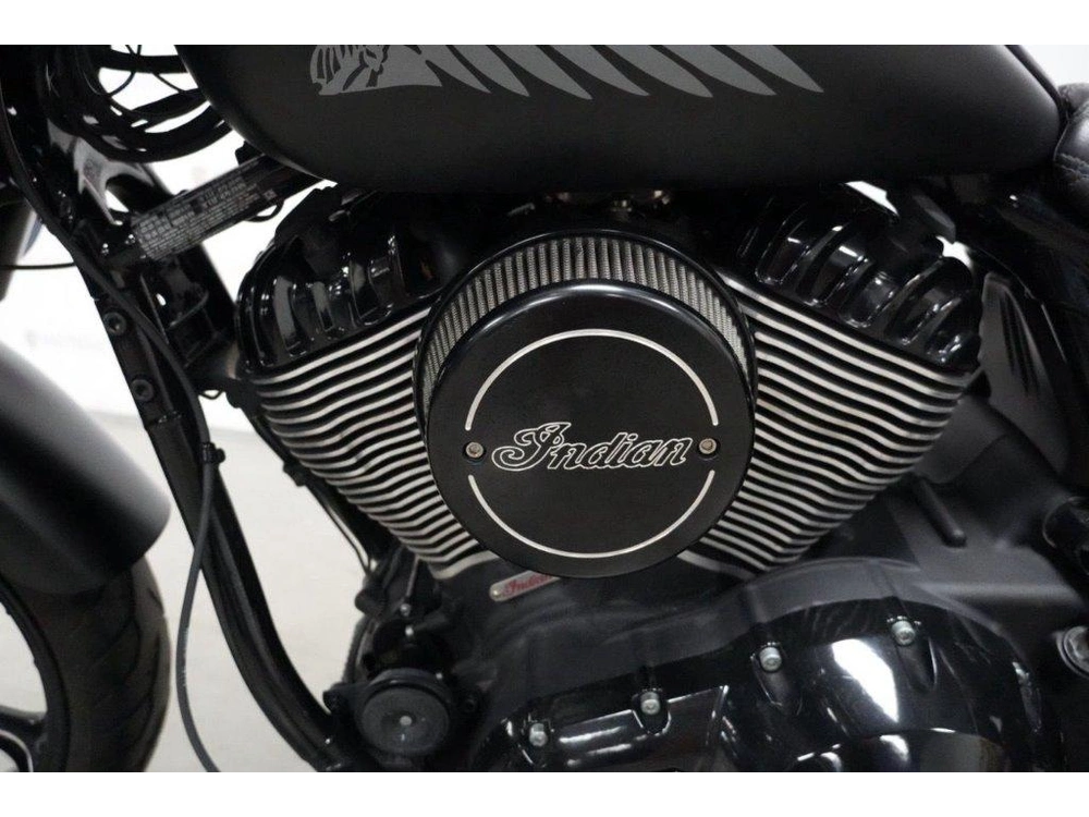 Indian Motorcycle Chief Bobber Dark Horse 2022 alt