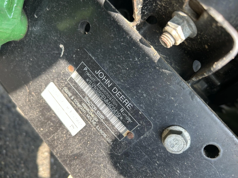 2021 John Deere 1025r alt