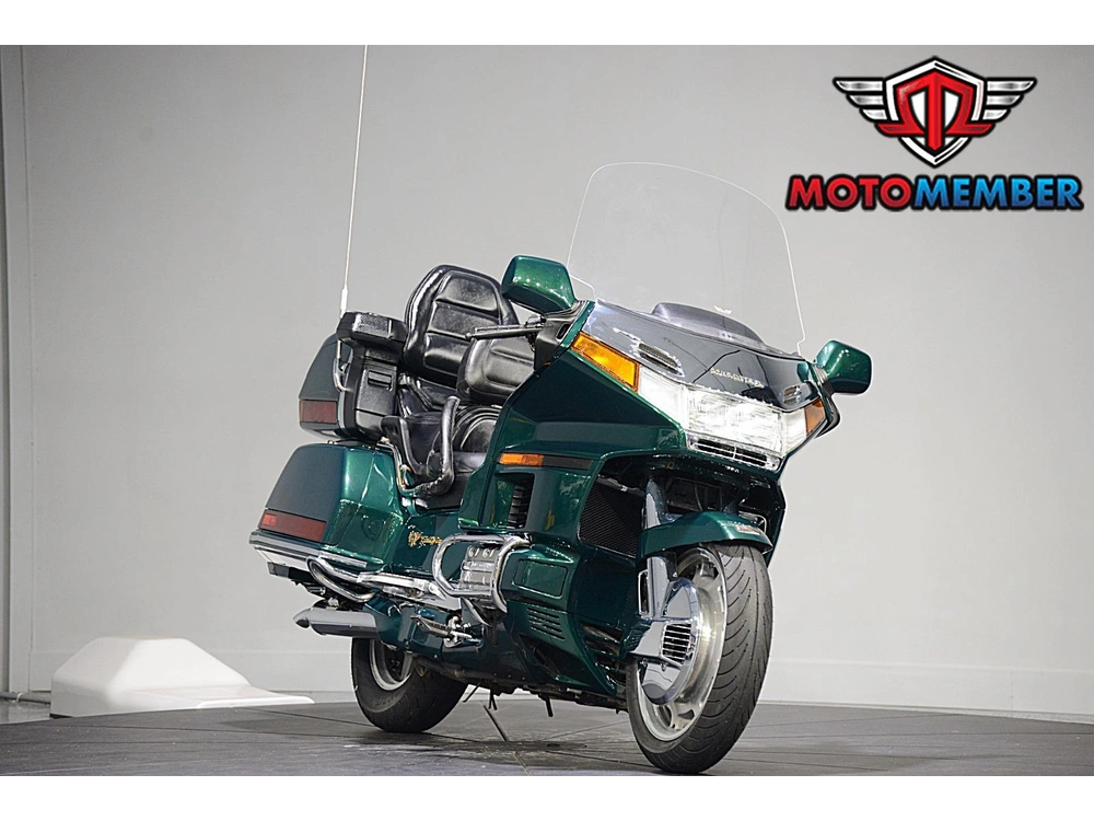 1997 Honda Gold Wing Aspendcade alt