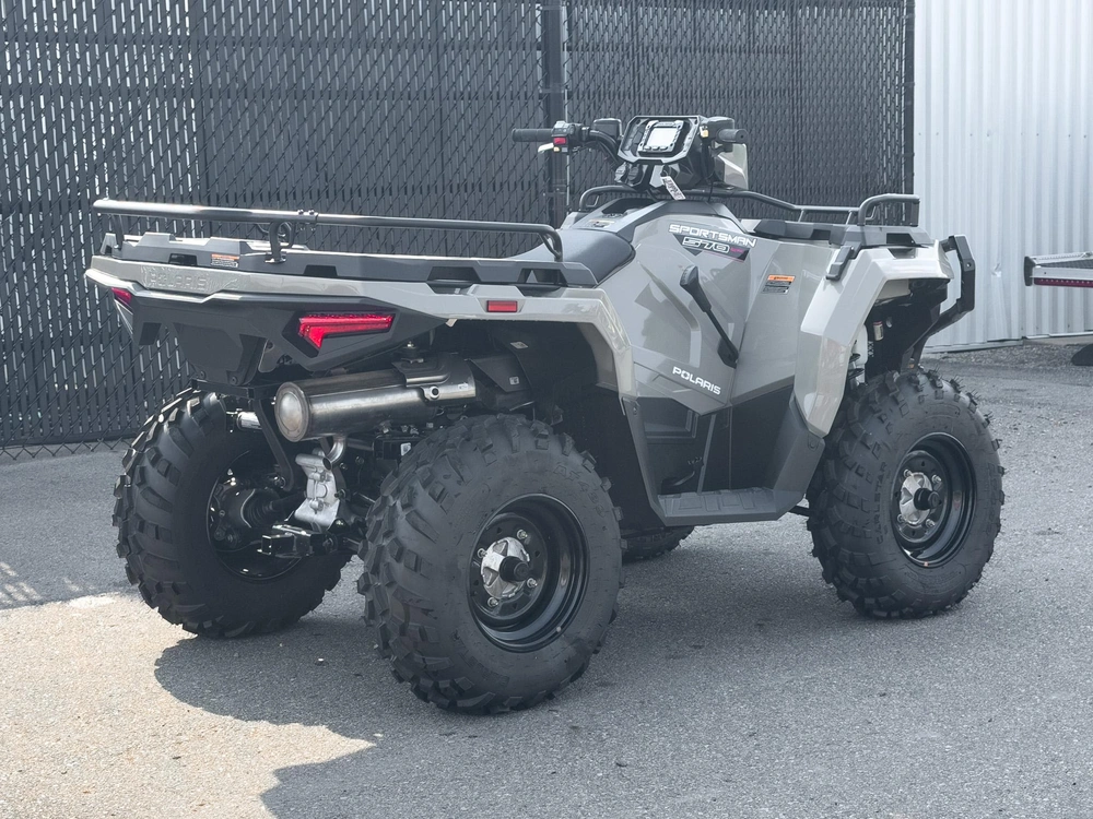 2026 Polaris Sportsman 570 Eps - Ghost Gray alt