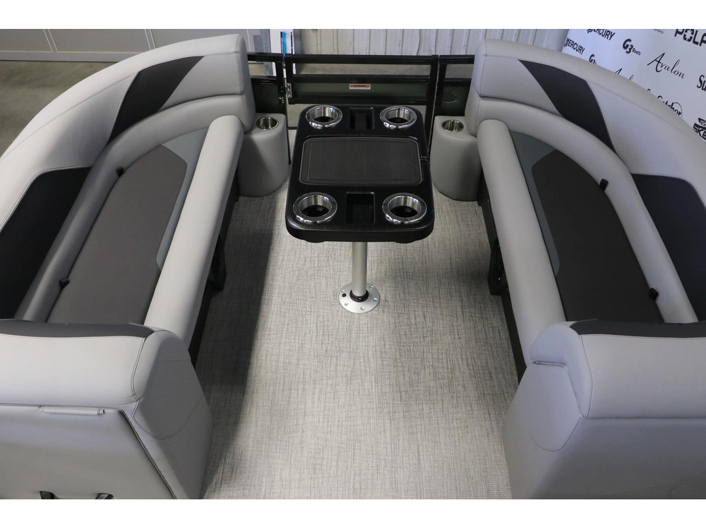 2026 Avalon Venture 2385 Rf + Yamaha Vmax 115 Hp alt