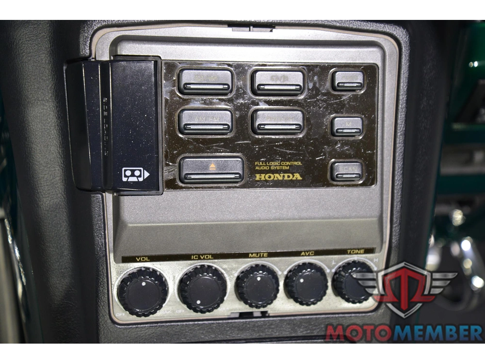 1997 Honda Gold Wing Aspendcade alt