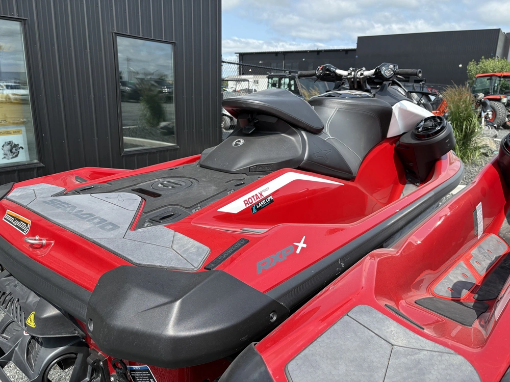 2024 Sea-doo Pwc Rxp X 325 Aud Rd Ibr 24 alt