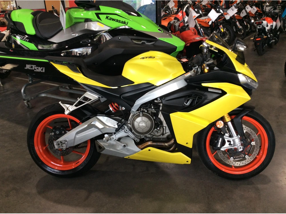 Aprilia Rs 660 Gold Abs 2024 alt